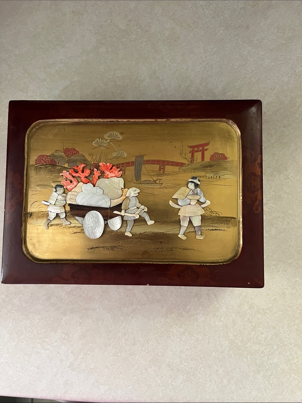 Vintage Asian Carved Mother Of Pearl Shell Inlay Decorative Box Gold & Mahogany